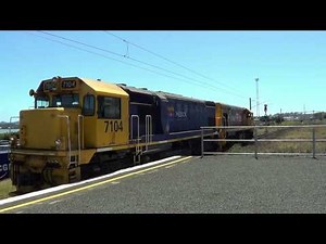 DFT 7104 and DC 4323 @ Westfield Station