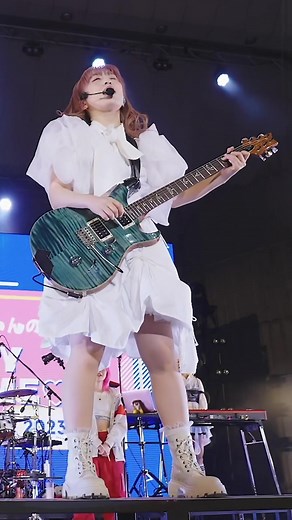 Gacharic Spinの「15の夜」ライブ映像の魅力