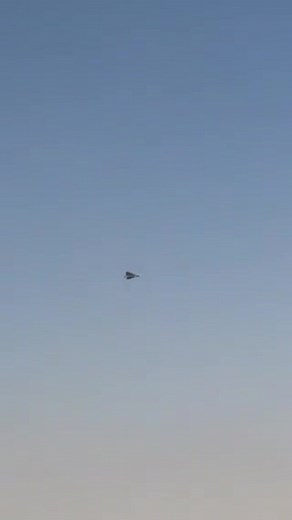 5.7K views · 46 reactions | A clearer video of the Indian Air Force LCA Tejas before the crash has emerged and it appears to be a case of a misjudged manoeuvre by the aircrew. The LCA Tejas was performing aerobatics at the Dubai Air Show 2025 #DubaiAirshow2025 #j35fighterjet #TejasCrash #JetCrash #su57felon #jf17blockiii #Tejas #nigeria #PakistanHameshaZindabad #Pakistan | Buzz Banter | Facebook