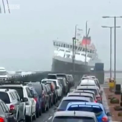 Would you have got on this ferry? Footage shows a CalMac ferry lurching violently as it berths at Ardrossan harbour. READ MORE https://bbc.in/38xdOdf | BBC Scotland News