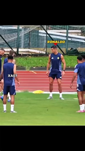 Exciting Football Clips Featuring Ronaldo and Messi