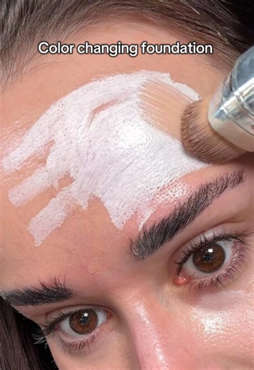 Color changing foundation #makeuo #beauty | Color Change Foundation