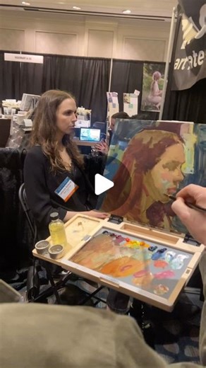 Catherine Bobkoski on Instagram: "Portrait demonstration by @paintkerrypaint 👀🔥🔥🔥 Look at those cool, broken colors and bold brushstrokes! 🤩 Kerry is painting with @ccsfineartmaterials Lean Medium. It’s quick-drying, non-carcinogenic, and smells like lavender 🥰💐 Also, how cool is that New Wave U.Go pochade box? #portraitpainter #artmaterials #fineartist"
