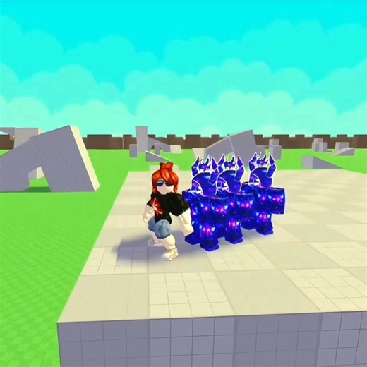 #trending #roblox shorts #viralvideo game #noob train 🚂🚃🚃.#bodybuilder girl 💪🧕💃vs#noob.