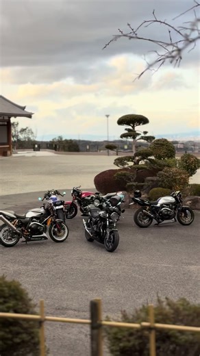 Team Kansai's Osaka CB400SF: A Biker's Dream