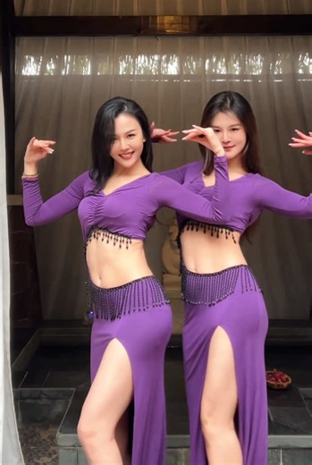 Mastering Belly Dance Moves: A Comprehensive Tutorial