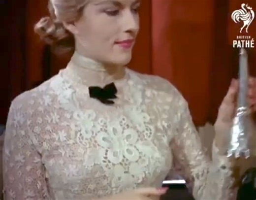 537K views · 10K reactions | From the British Pathé Archives: Hearing Aids 1957 #theforgottensplendour #britishpathe #1950s #hearingaids #vintage #vintagehearingaids #vintagereels #classicreels #vintageclips #classicreels #retro #retroreels #oldies #nostalgia #thewaywewere #50s #innovation #technology #vintagetechnology #vintagestyle #vintagefashion | The Forgotten Splendour | Facebook