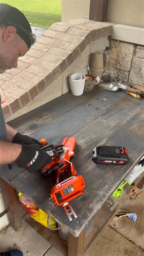 Chain oil ✅ 56V battery ✅ Power that packs a punch ✅ The ECHO DHS-3006 Handheld Pruning Saw is the Yarder’s ultimate sidekick for quick, easy cuts. 💪Stop by to see what the DHS-3006 can do. | Sedgefield Outdoor Equipment