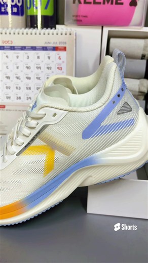Kelme Sports Shoes: Kelme Running Shoes & Sport Footwear