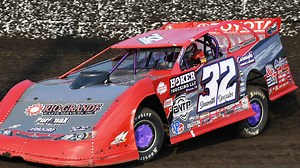 The World of Outlaws late models race at Wisconsin's Wilmot Raceway for the first time. Here's what to know.