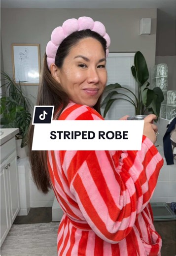 the softest cutest lil robe #robe #grwmroutine #robes #tiktokshopcreatorpicks #tiktokshopjumpstartsale