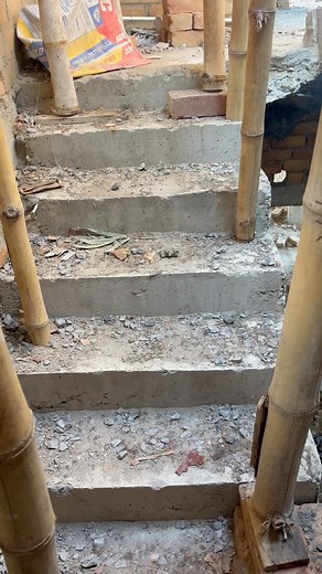 200K views · 981 reactions | Staircase construction #stairs #construction #rcc #house #building #tips | Apna Ghar | Facebook
