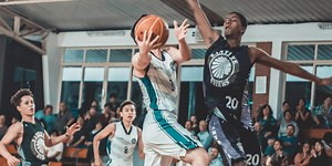 What is Traveling in Basketball?