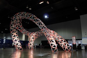 This Sketchup Plugin Designs Structures Made From Plastic Bottles and 3D-Printed Joints