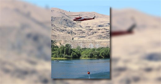 Apple Acres Fire grows to 2,000 acres, triggers evacuations and Highway 97 closure in Chelan and Okanogan Counties