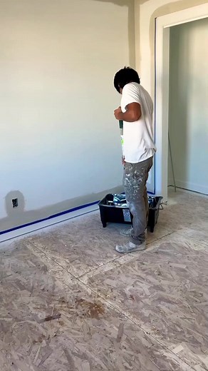 Satisfying Roller Painting Techniques for DIY Drywall Projects