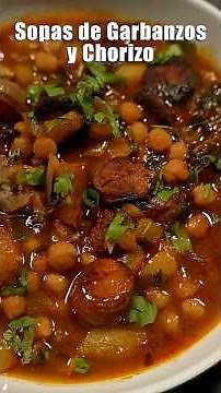 ¡Sopas de garbanzo y chorizo como en casa de abuela!