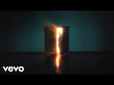 Lloyiso - Fade Away (Official Audio)