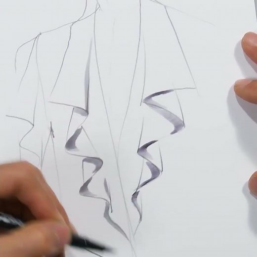 Drawing a Cascade Neck Ruffle