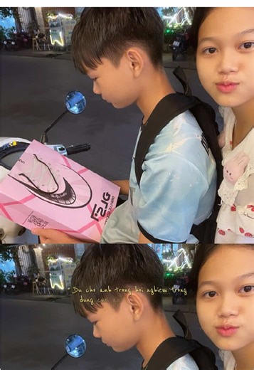 Quà noel bây giờ có sớm quá không mọi người #giaybongda #dinhlucsoccer #quatangbantrai #noel #xuhuongtiktok