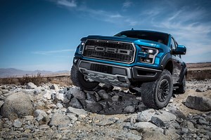 4 Great Ford F-150 Raptor R Alternatives