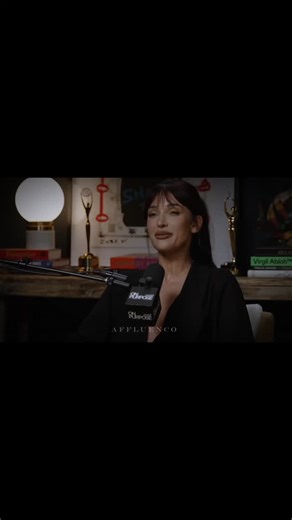 Affluenco™ on Instagram: "Roxie Nafousi (born July 30, 1990, England) is a British author and public figure whose work focuses on self-belief, inner stability, and emotional clarity. This philosophy defines confidence as internal independence. It’s the ability to walk into any space fully present and leave without replaying perceptions or seeking approval. When attention is no longer spent managing how you’re received, it returns to where it belongs—your direction, your energy, your growth. Real