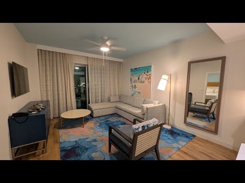 Myrtle Beach Oceanfront Resort, Holiday Inn club Vacations. Room tour. #roomtour #myrtlebeach