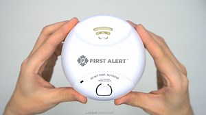 Watch First Alert 0827B Ionization Smoke Alarm Unboxing on Amazon Live