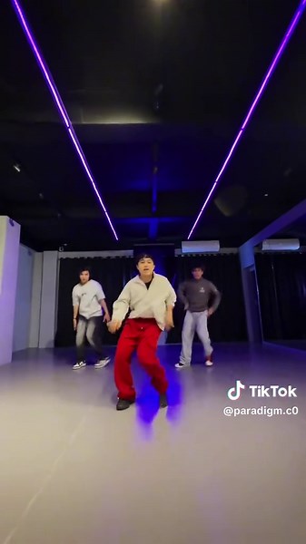 K-Pop Dance Class: 'TAG' by Team Rhythm of Universe