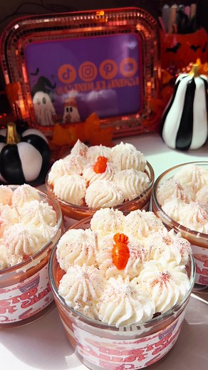 DIY Frosted Carrot Cake Candle Making Tutorial