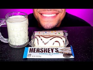 ASMR LITTLE DEBBIE BIRTHDAY CAKE ZEBRA CAKE ROLLS & HERSHEY'S COOKIES N CREME EATING SOUNDS MUKBANG