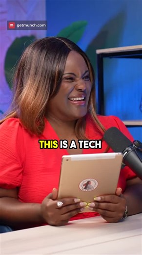 Discovering the tech world in Dubai! 🌟 Watch the full episode on our YouTube channel! Link in bio. 🇦🇪 @The Salisia Webber Talk Show #talkshow #american #international #dubai #entrepreneurship #tech #DubaiTech #NewBeginnings #getmunch #talkshowhost