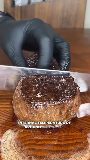 How I Cooked this Thicccc Eye Fillet Steak 數 | Food U | Facebook