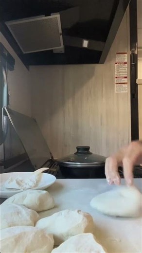 I Didn’t Expect It to Be THIS Good… 🤯 (Homemade Flatbread)