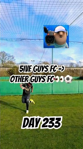 RAMIN REALLY TESTED ME ‪@5IVEGUYSFC‬ 🥶⚽️ SUBSCRIBE TO JOIN THE ROAD TO 10k 🔔 #football #soccer #fyp