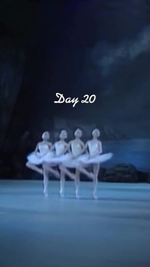 🩰 Tchaikovsky: Swan Lake danced by The Kirov Ballet for Day 20 of #classicalmusicmonth ! #classicalmusic #ballet #balletflex