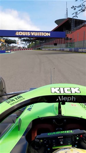 Interlagos - a circuit steeped in history that often surprises. Will we see some more in today's race? #BrazilianGP #F125 | EA SPORTS F1