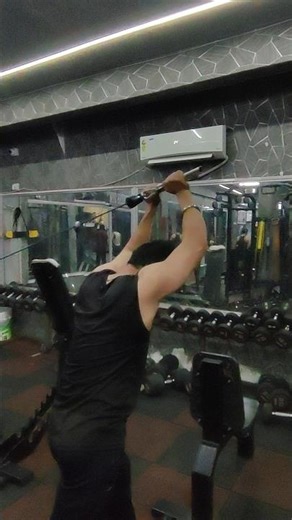 Master the Overhead Cable Extension for Bigger Triceps! 💪#bodybuilding