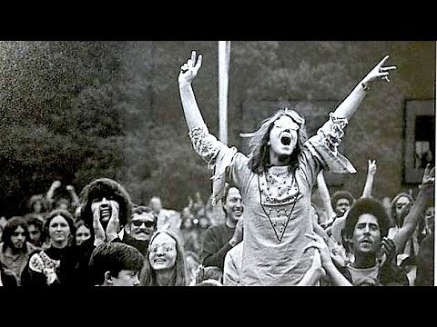 Hippies Do Their Thing While Authorities Say No– 1967 San Francisco.