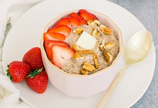 PCOS-Friendly Oatmeal (Whole30, Paleo)