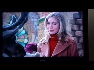 Santa Clause 2 Chet the reindeer lost balance knocked out Scott and Carol helped him up🦌🎄