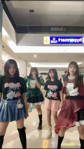 KIRA QUEEN | make me FREZE...! with @sugarhai.id 😋🤍 | Instagram