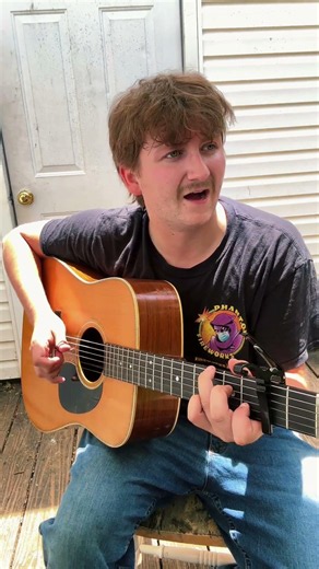 First Travis Picking song I learned… #travispicking #acoustic #guitar #fyp # #fingerstyleguitar