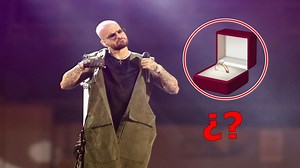 ¿Maluma se casa? Su novia presume un misterioso anillo y desata los rumores de boda