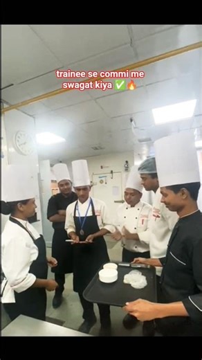 trainee bana commi #foodie #hotels #duet #chef #viral #chefsteps #shorts