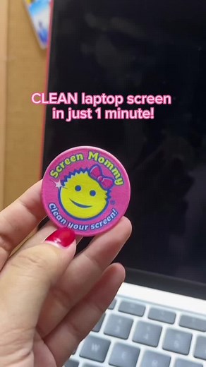 How to Clean MacBook Air Screen and Laptop - WFHessentials
