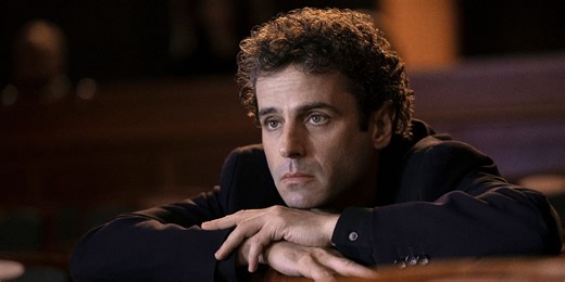 ‘The Marvelous Mrs. Maisel’s Luke Kirby Dances for His Life in the First ’Étoile’ Trailer