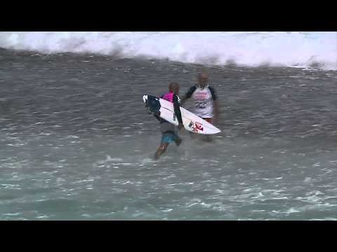 Kelly Slater & Water Patrol Wipeout - 2013 Billabong Pro Tahiti