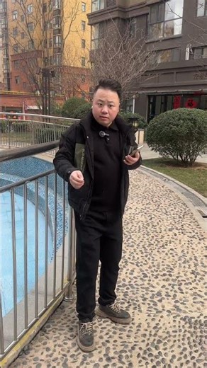 Unstoppable Laughter: Watch & Snort