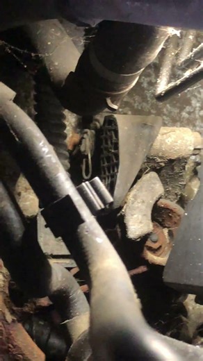 VW T5.1 2010 seized gear selector shoe shift .